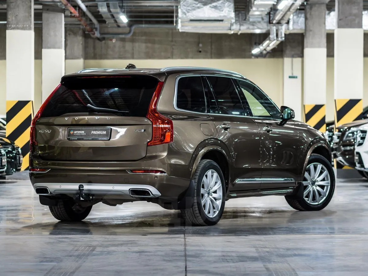 Volvo XC90 Image 4